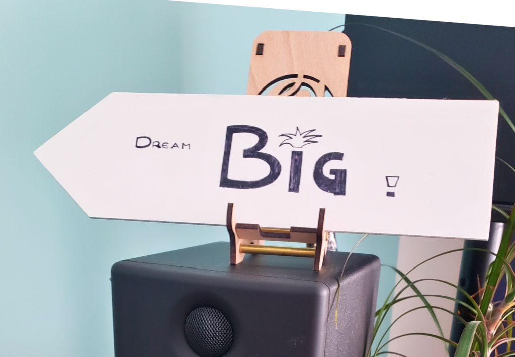 Claudia Fisecker-Heidegger von hinten, photo by Sabine Mann, Aufbruch